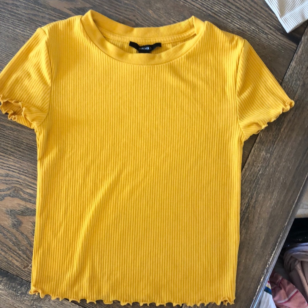 Forever 21 fitted tshirt